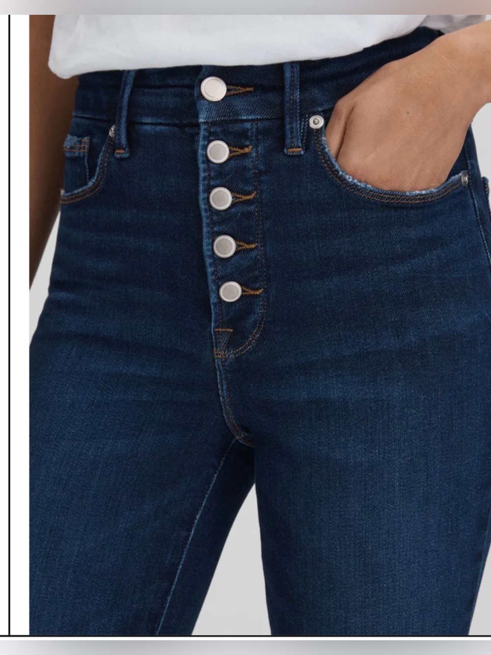 Good American | High Rise Skinny Jean - Picture 4 of 7